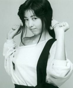 女優 コメンテーター 麻木久仁子 乳ガンで顔が変わった デビューした年齢は エンタメニュース